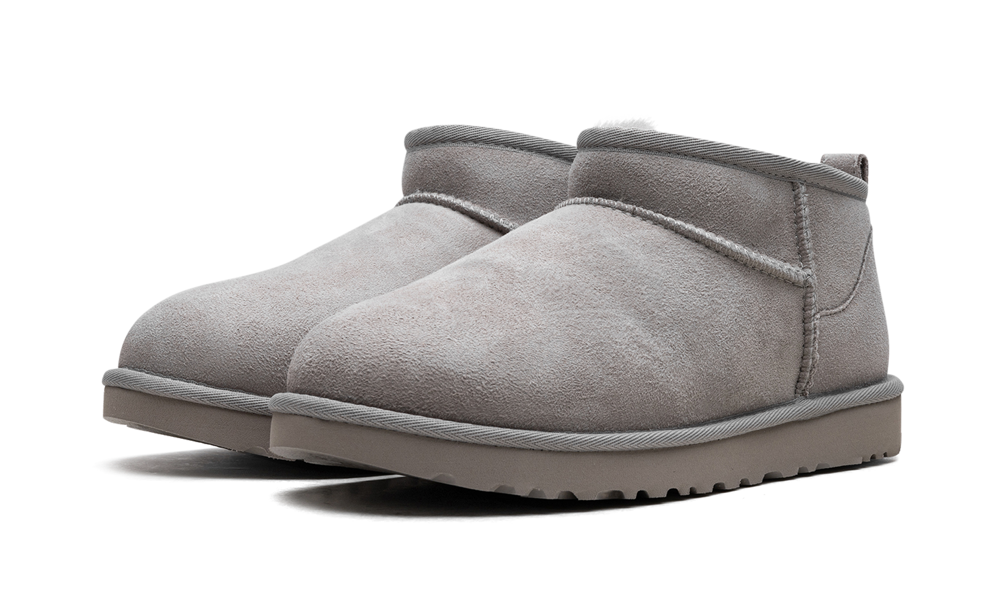 UGG Classic Ultra Mini Boot Goat - resellguru.app