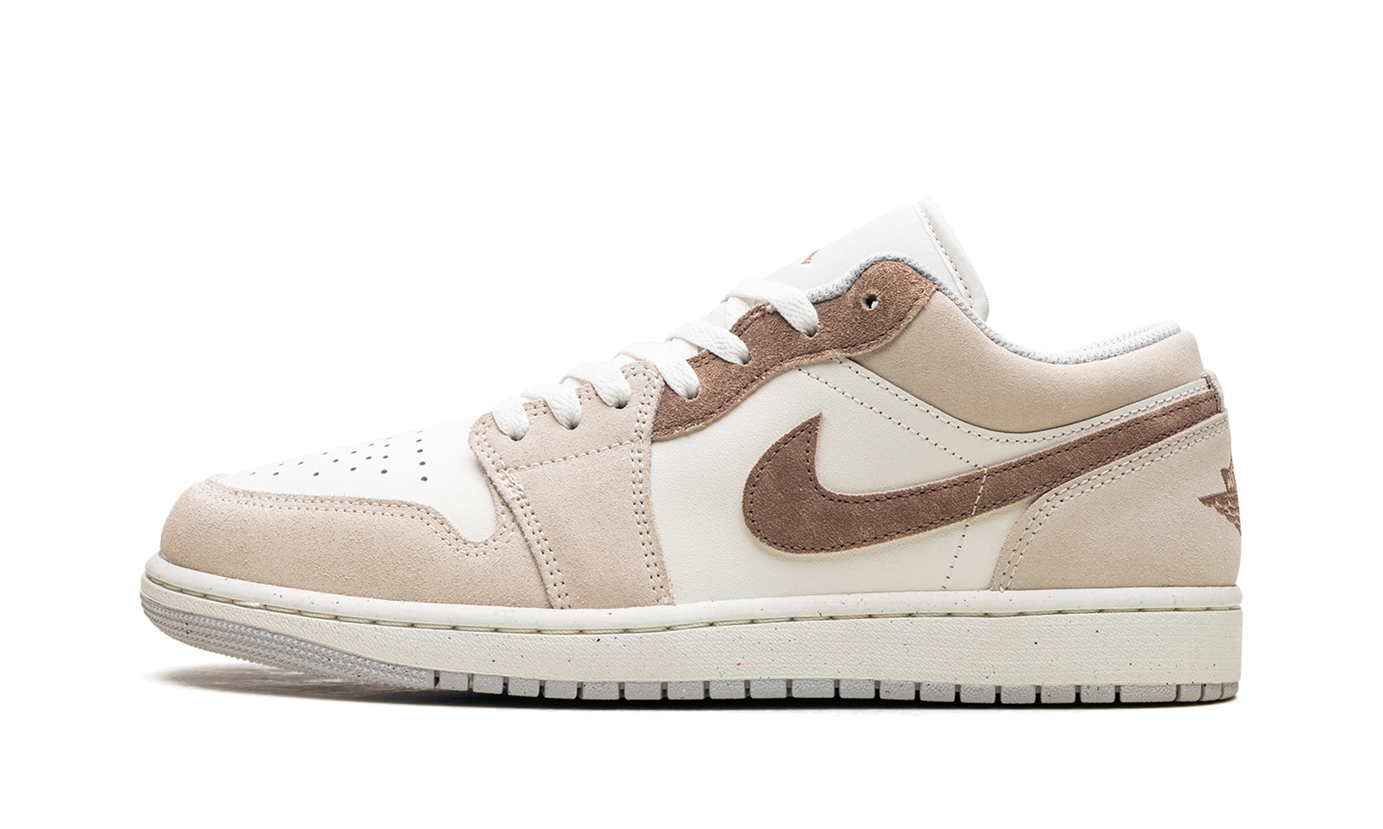 Air Jordan 1 Low SE Legend Light Brown - resellguru.app