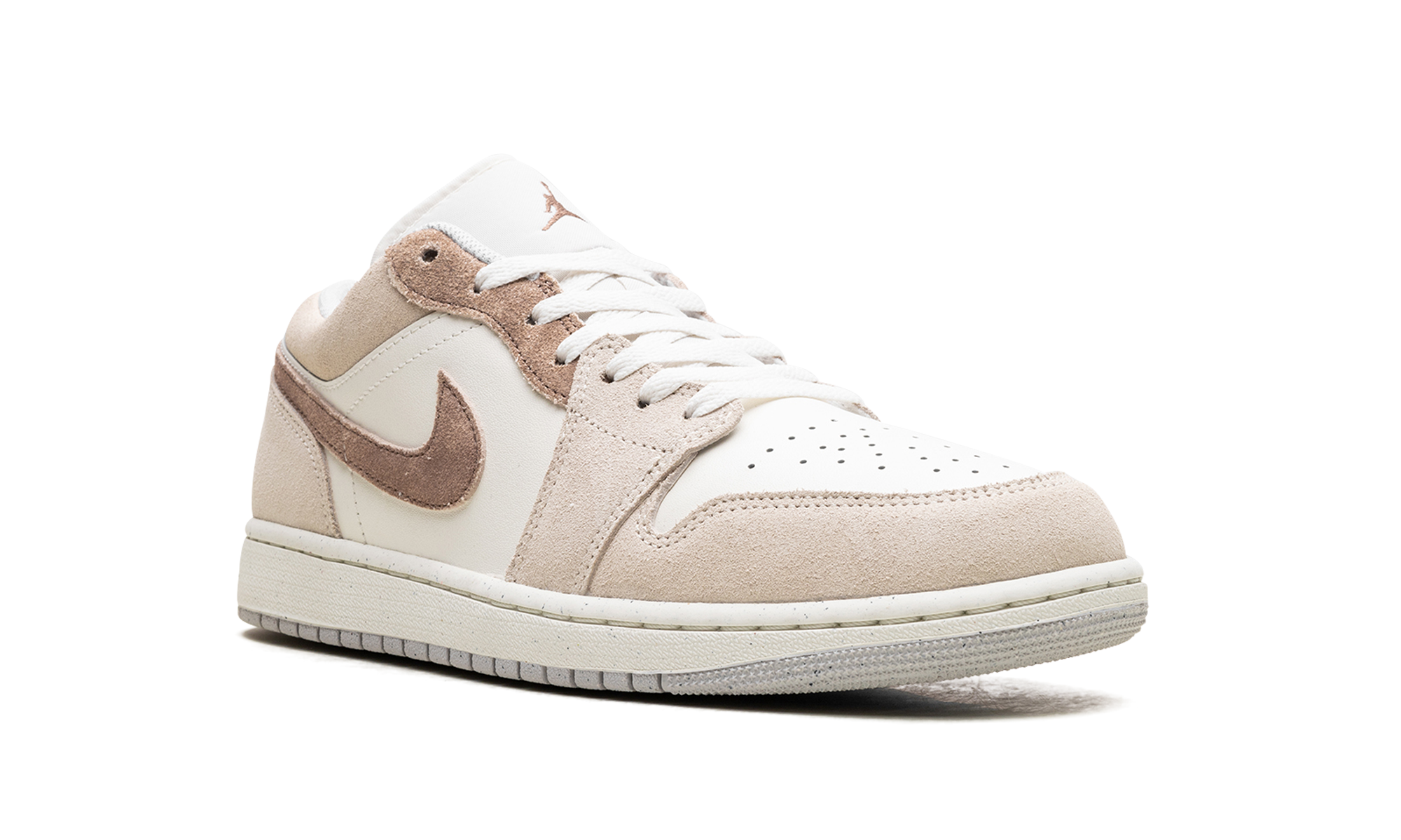 Air Jordan 1 Low SE Legend Light Brown - resellguru.app