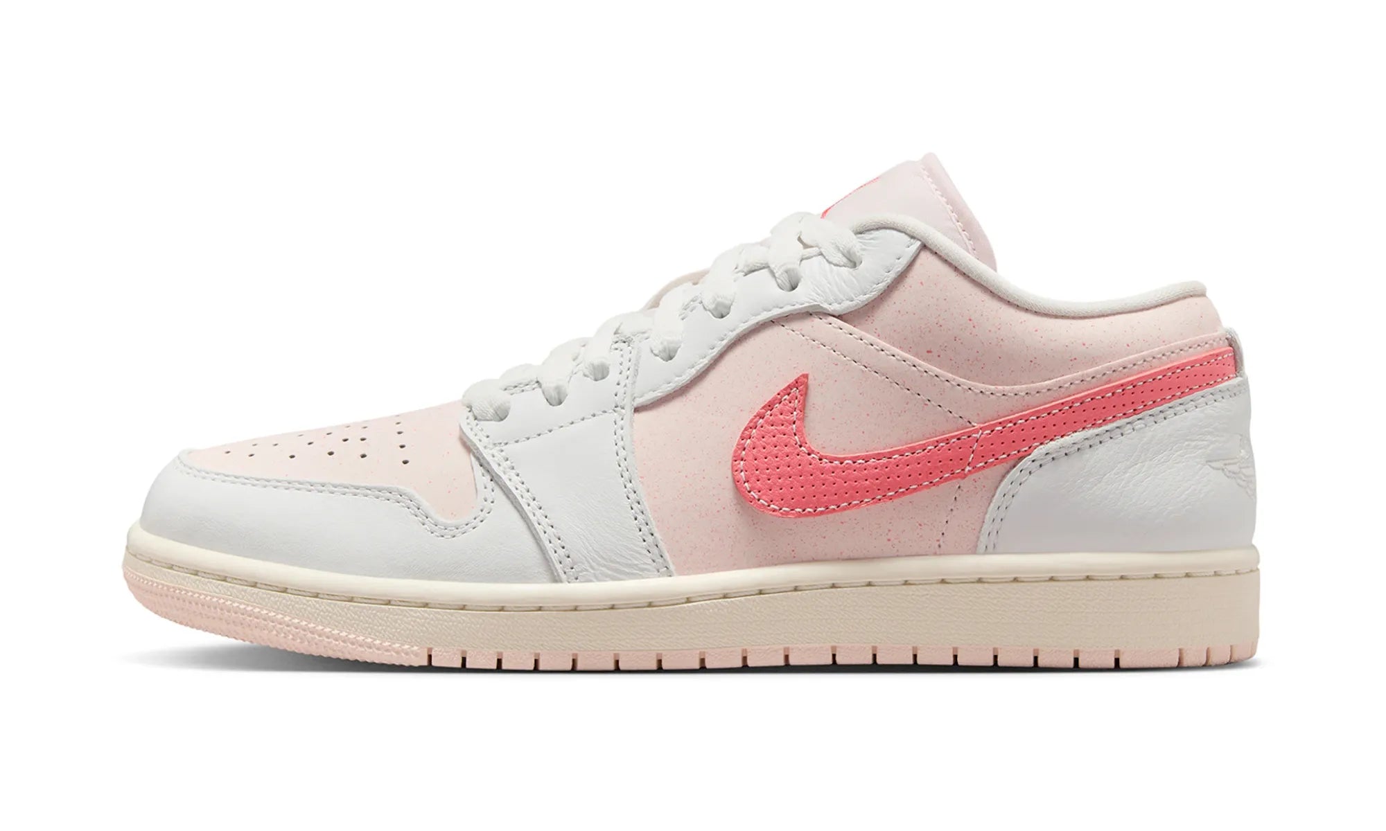 Air Jordan 1 Low SE Strawberry Milkshake - resellguru.app