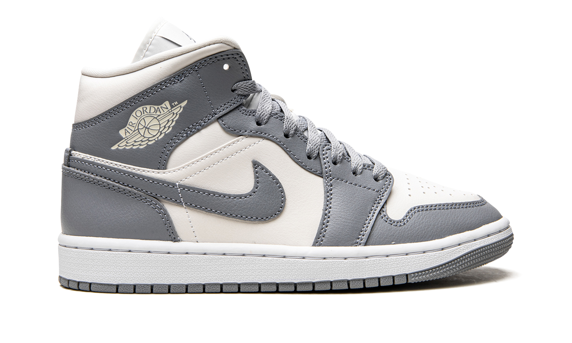 Air Jordan 1 Mid Stealth - resellguru.app