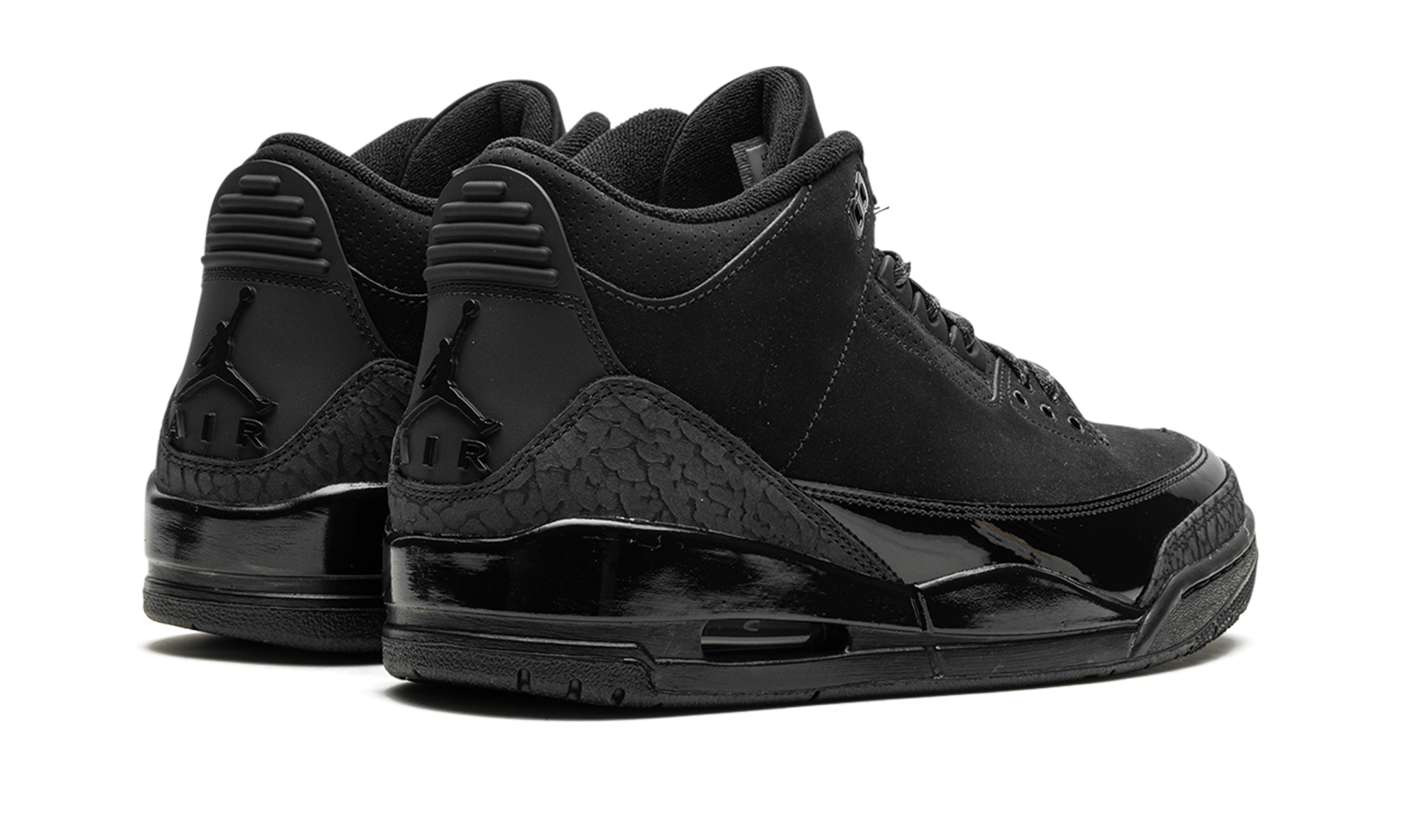 Air Jordan 3 Retro Black Cat (2025) - resellguru.app