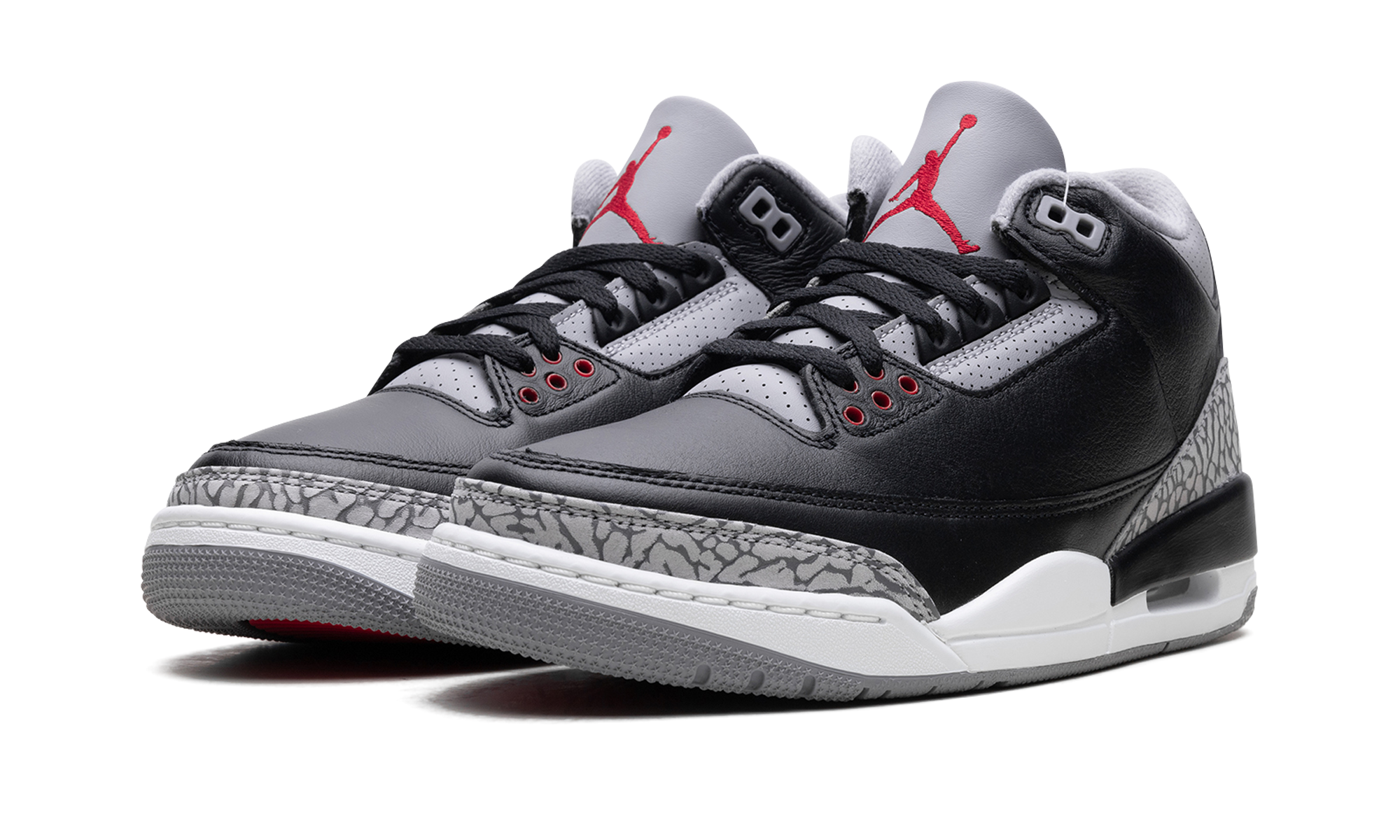 Air Jordan 3 Retro OG Black Cement (2024) - resellguru.app