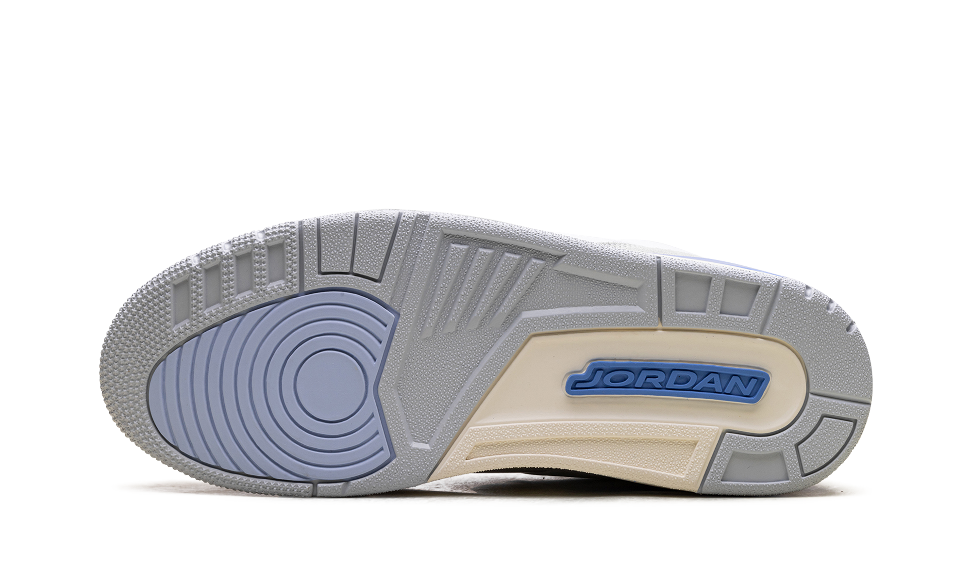 Air Jordan 3 Retro Lucky Shorts - resellguru.app