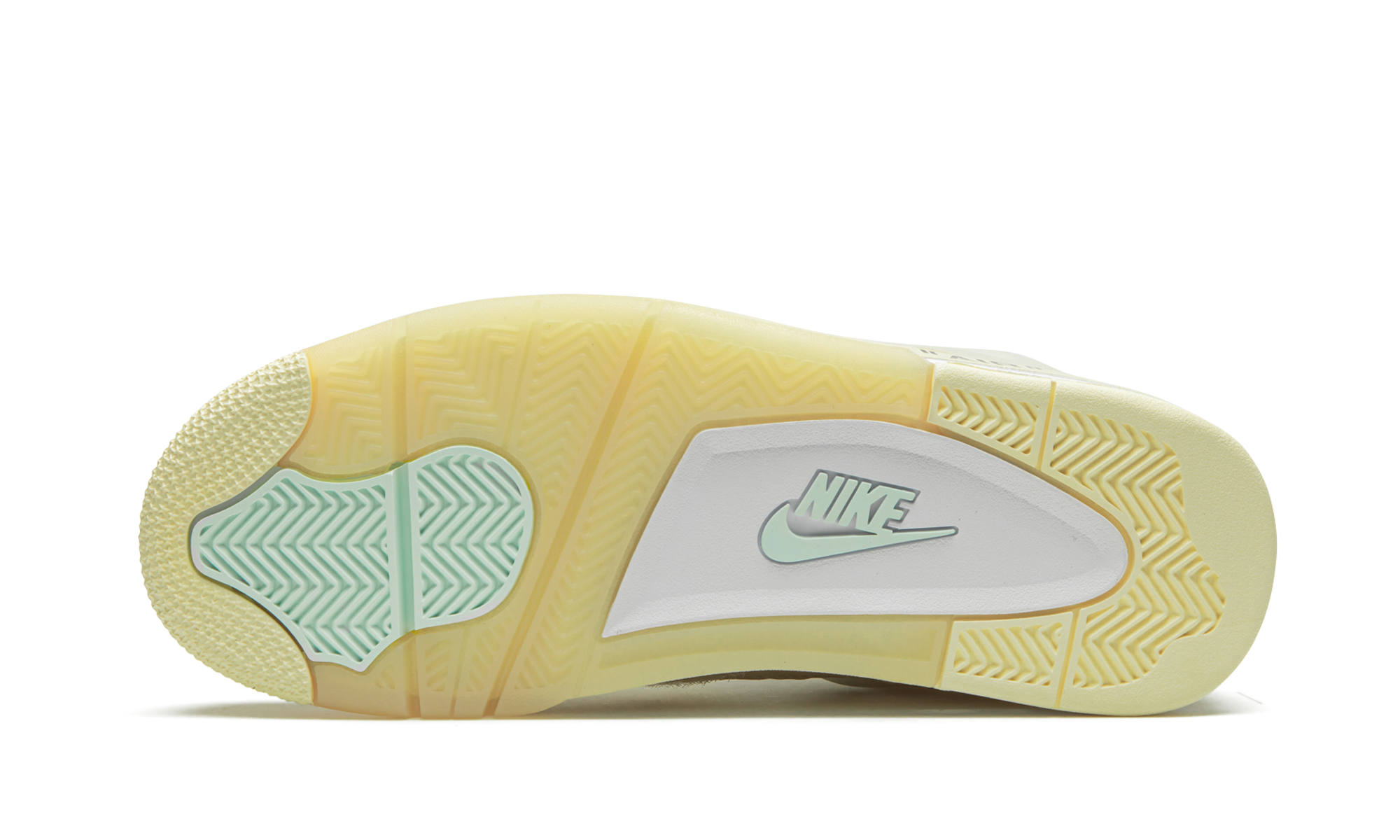 Air Jordan 4 Retro Off-White Sail - resellguru.app