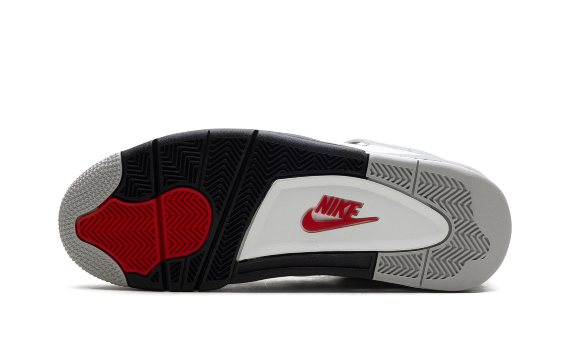 Air Jordan 4 Retro White Cement (2025) - resellguru.app