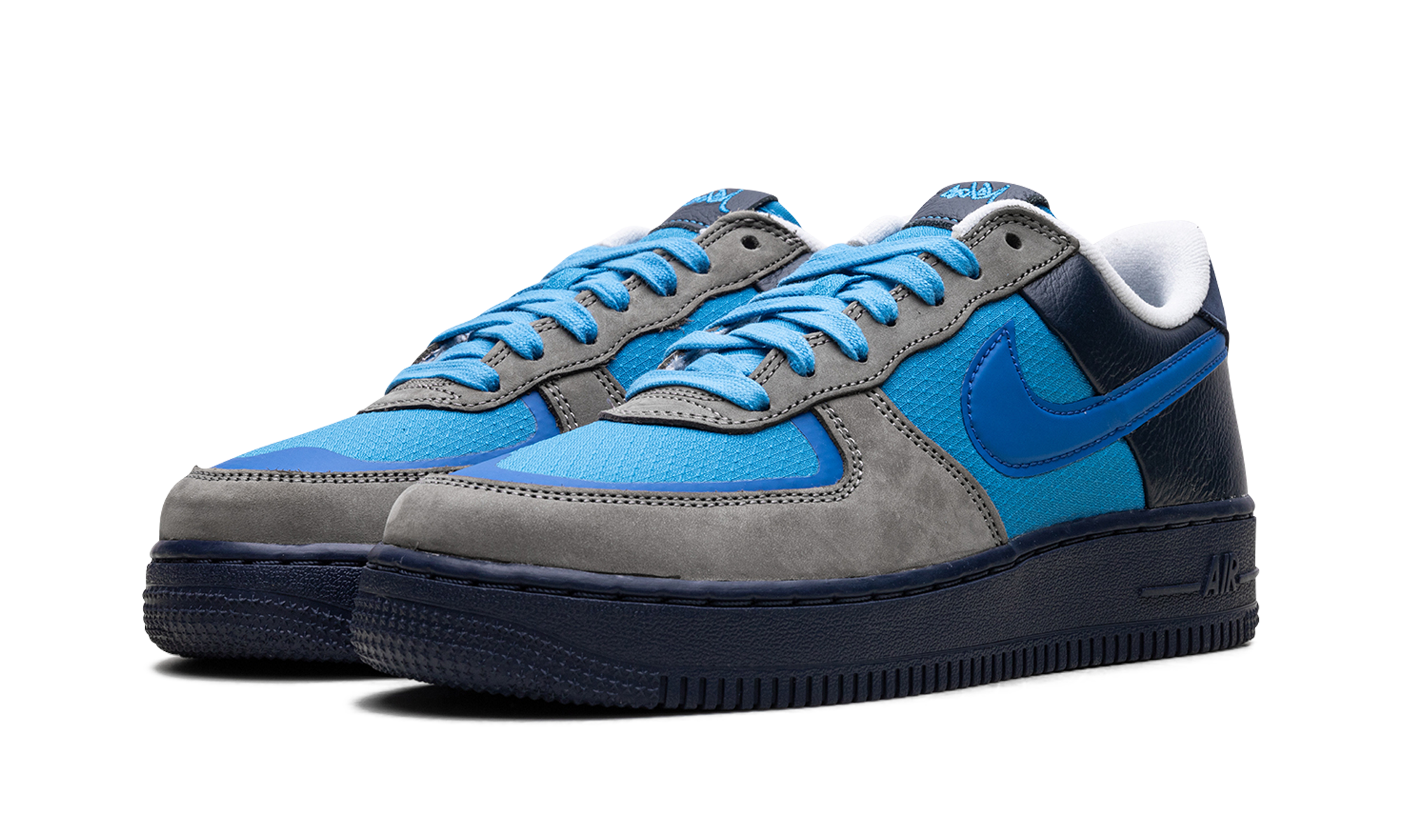 Nike Air Force 1 Low SP Stash (2024) - resellguru.app
