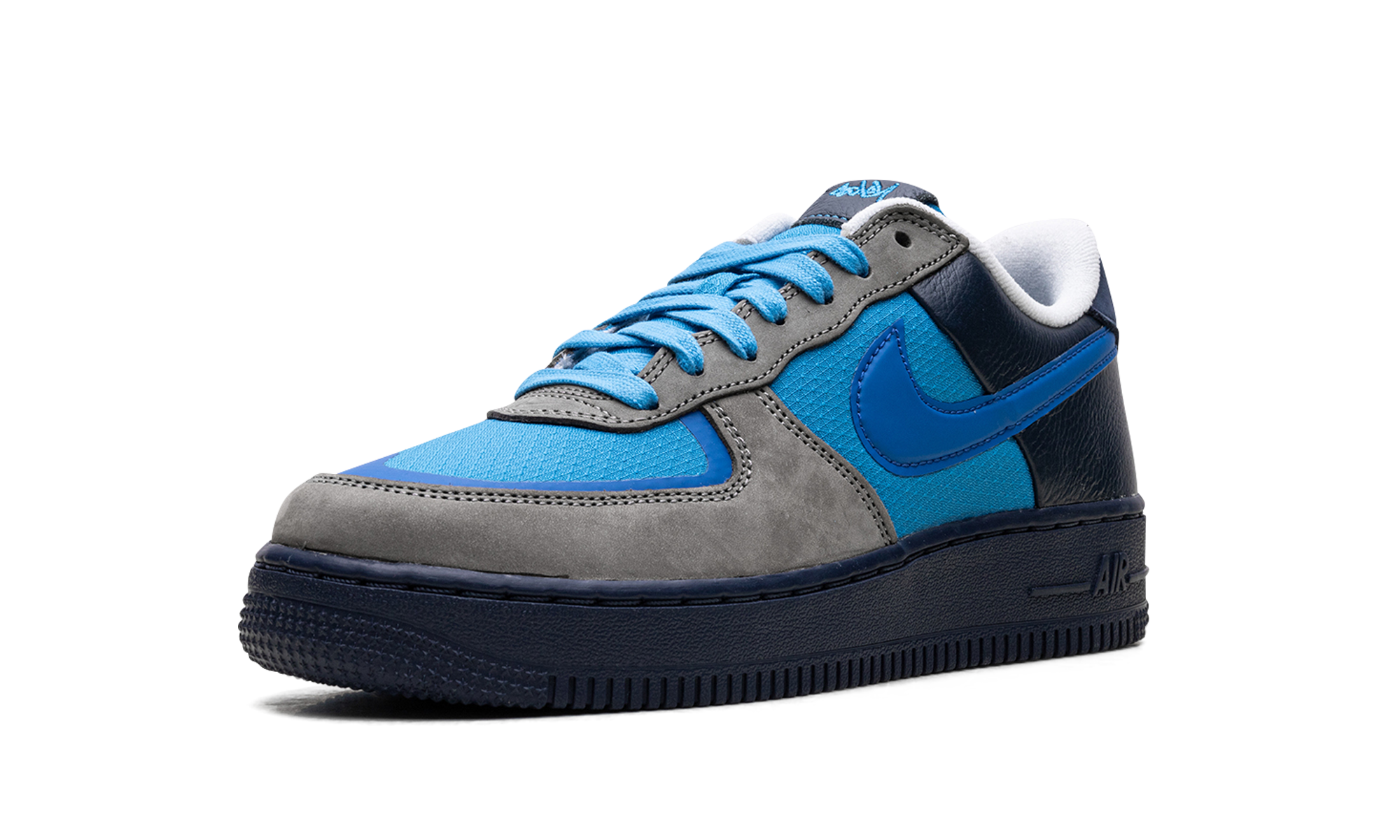 Nike Air Force 1 Low SP Stash (2024) - resellguru.app