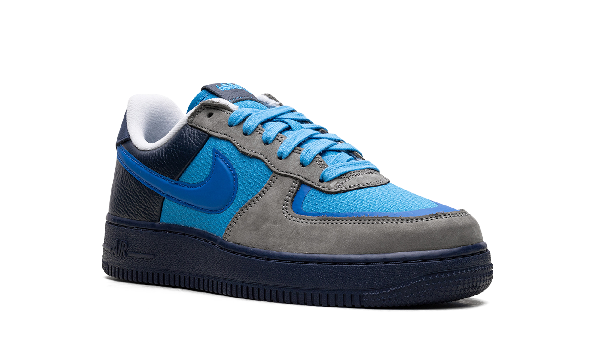Nike Air Force 1 Low SP Stash (2024) - resellguru.app