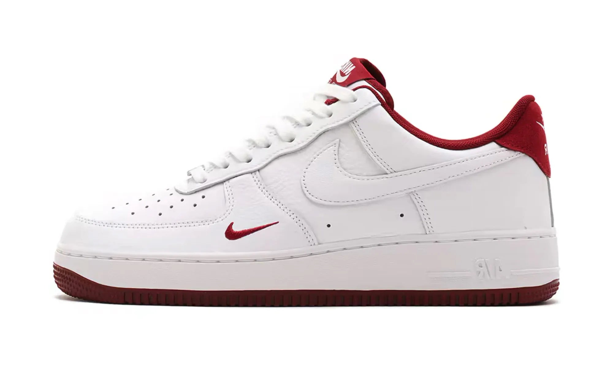 Nike Air Force 1 Low '07 LV8 White Team Red - resellguru.app