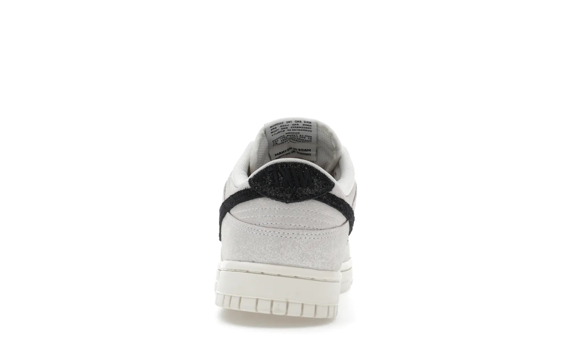 Nike Dunk Low SE White Black Team Red - resellguru.app