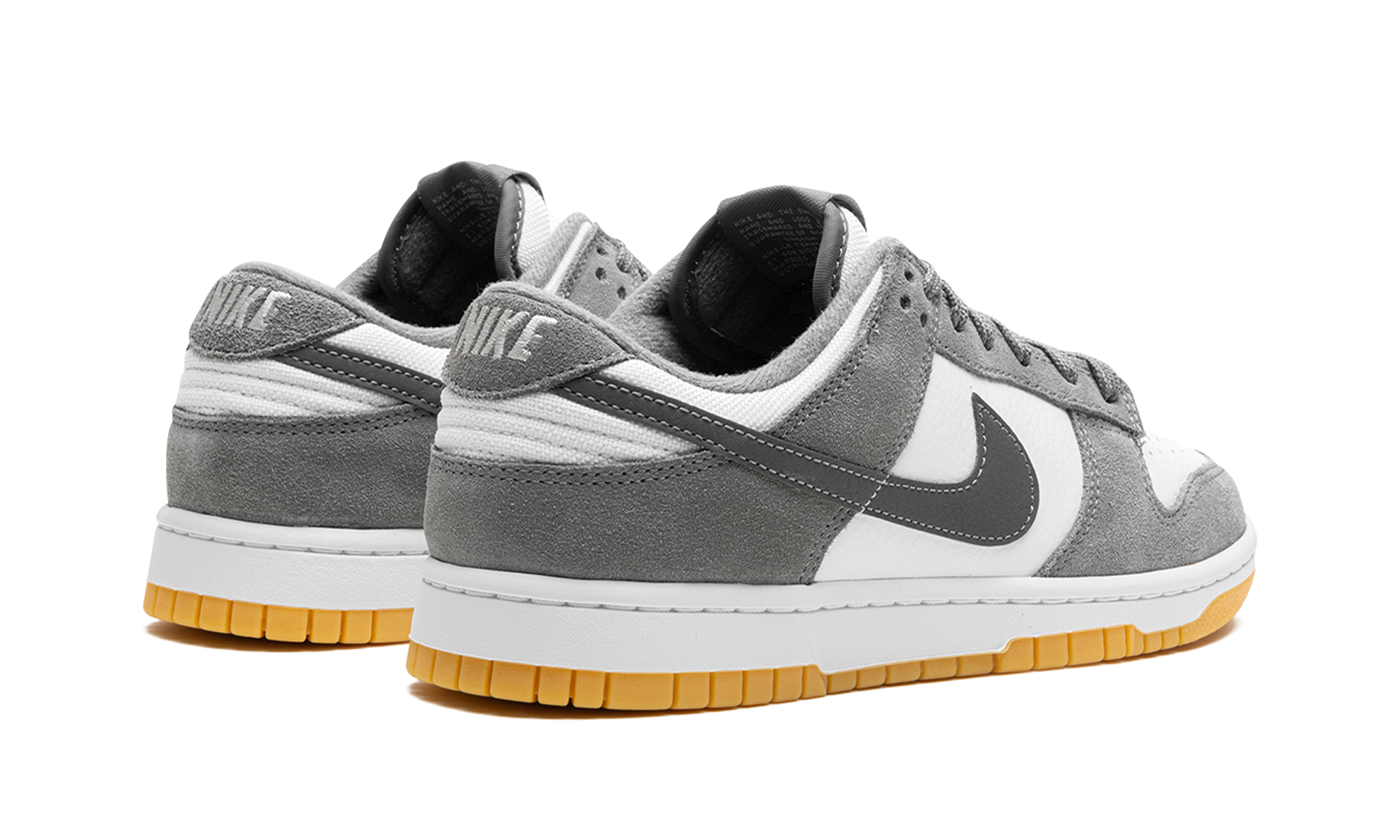 Nike Dunk Low Smoke Grey Gum 3M Swoosh - resellguru.app