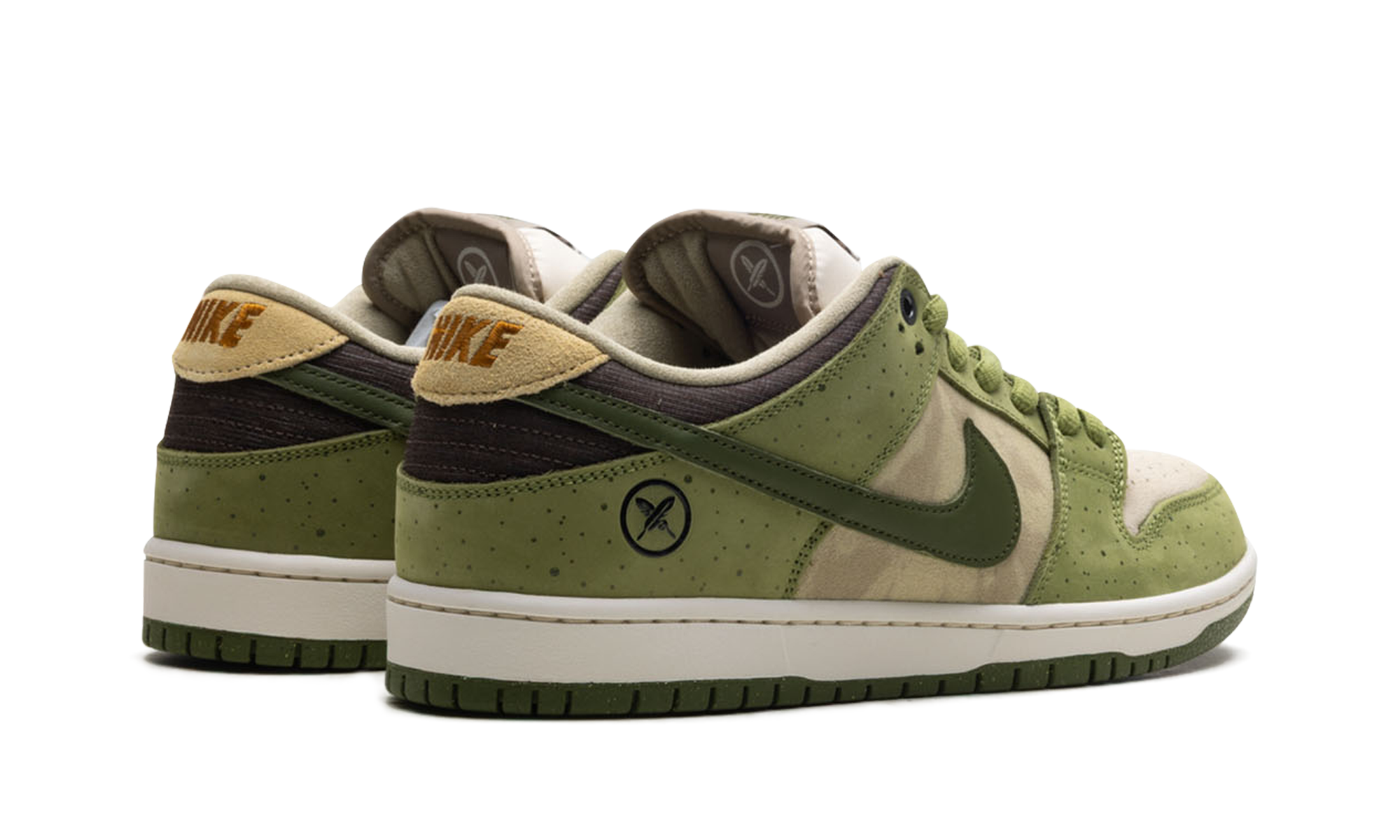 Nike SB Dunk Low Yuto Horigome Matcha - resellguru.app