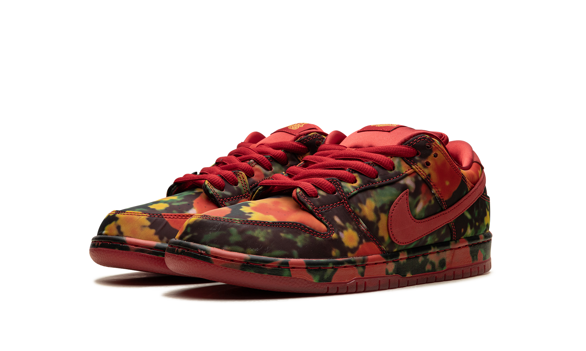 Nike SB Dunk Low The Wizard of Oz Poppy Field - resellguru.app