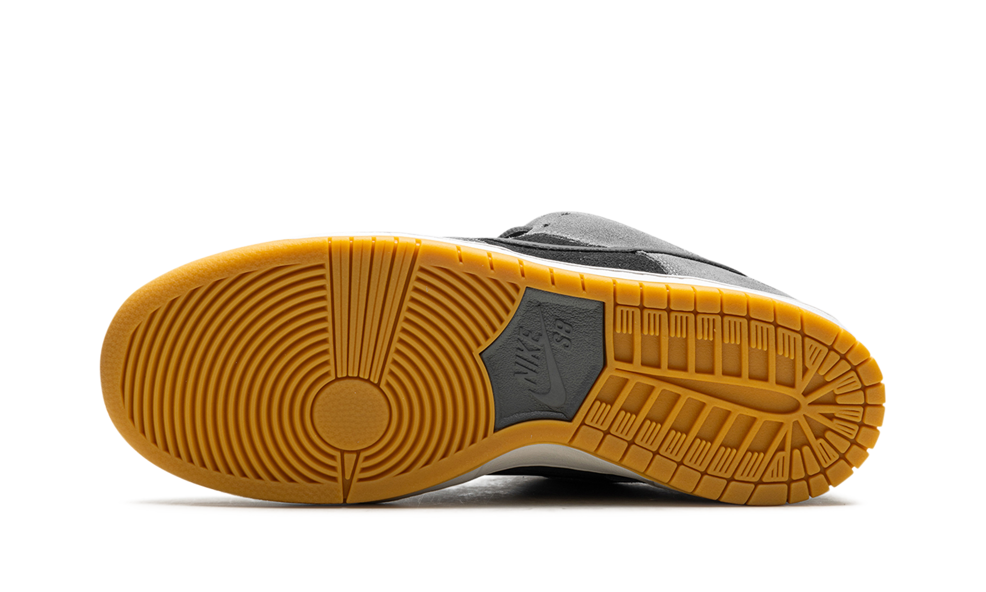 Nike SB Dunk Low Dark Smoke Grey - resellguru.app