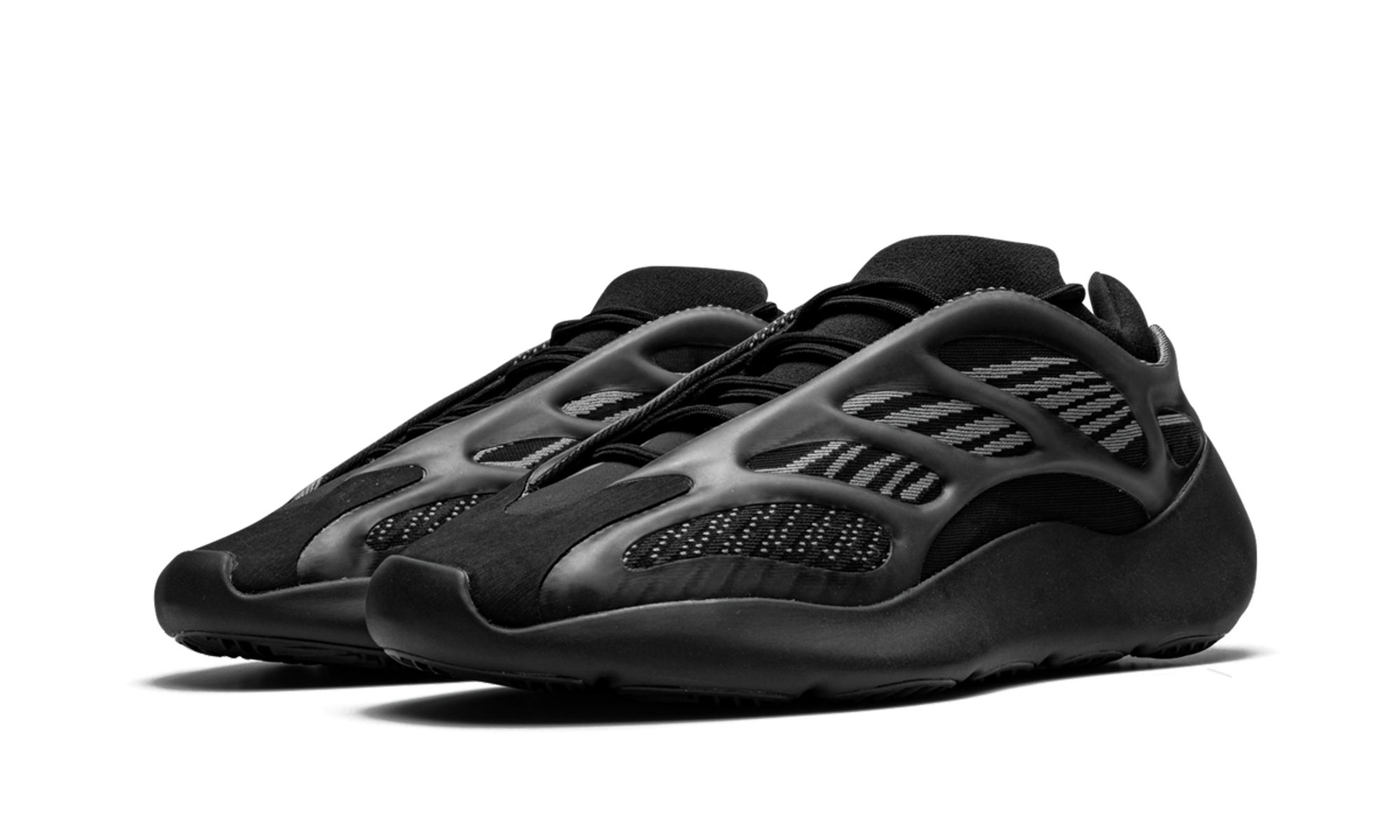 Adidas Yeezy 700 V3 Alvah - resellguru.app