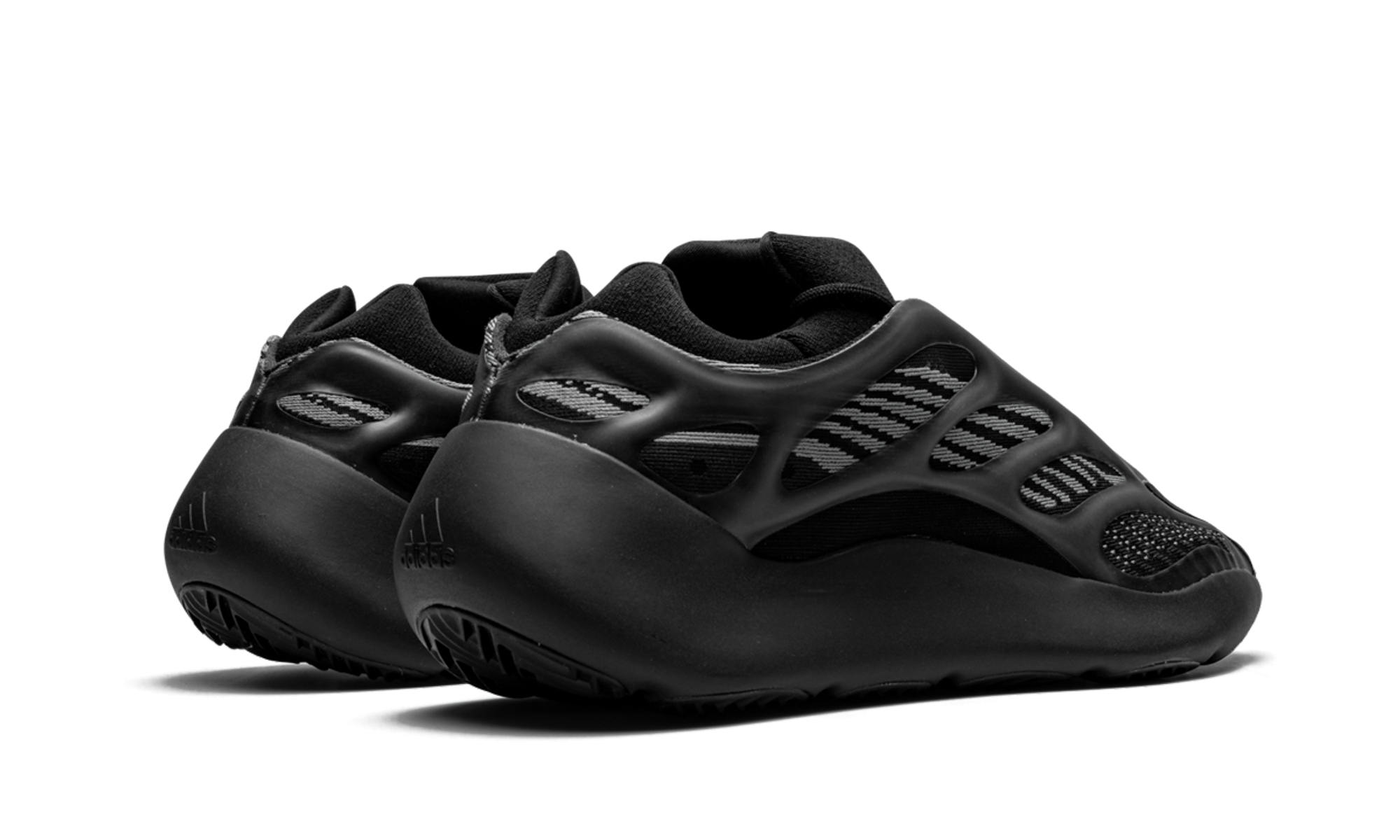 Adidas Yeezy 700 V3 Alvah - resellguru.app