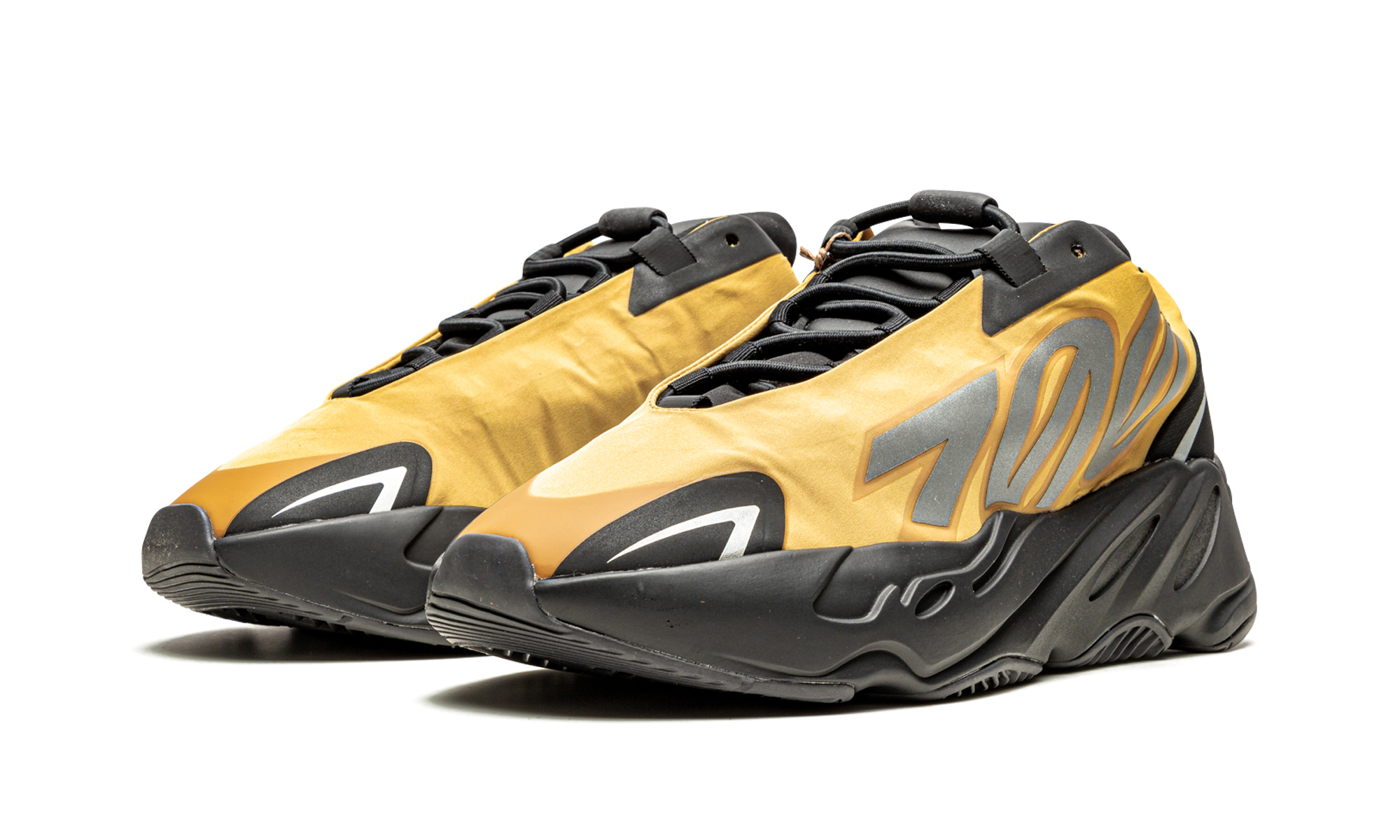 Adidas Yeezy Boost 700 MNVN Honey Flux - resellguru.app