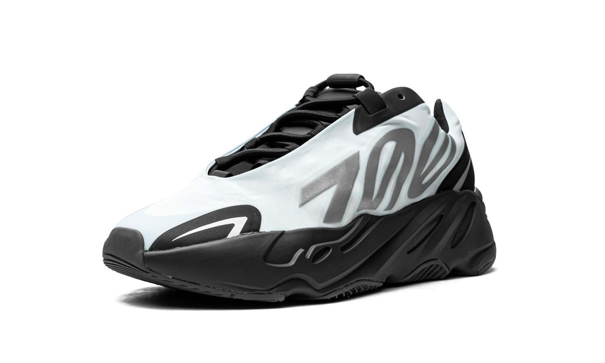 Adidas Yeezy Boost 700 MNVN Blue Tint - resellguru.app