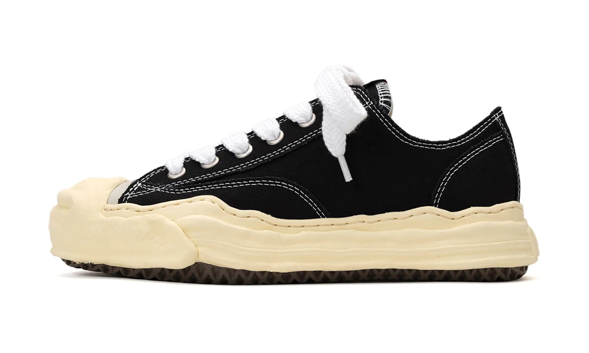 Maison Mihara Yasuhiro Hank Vintage Sole Canvas Low Black - resellguru.app