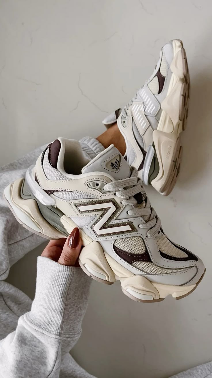 Fresh Pairs Weekly
