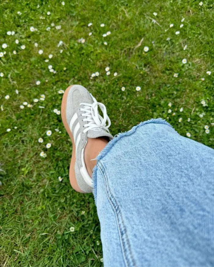 adidas Handball Spezial Silver Pebble (Women's)