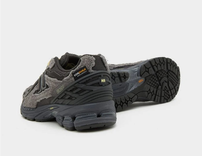 New Balance 1906D size? Exclusive Protection Pack Black Grey