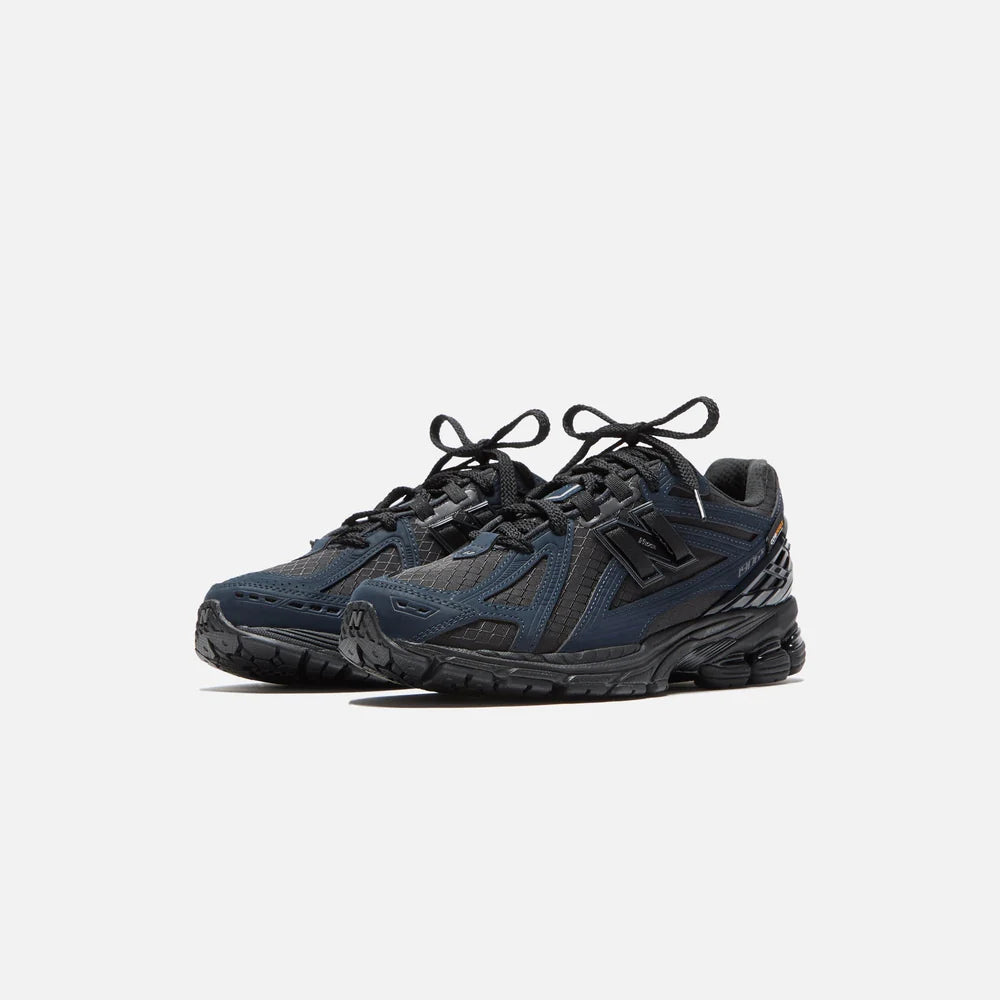 New Balance 1906R Cordura Outerspace