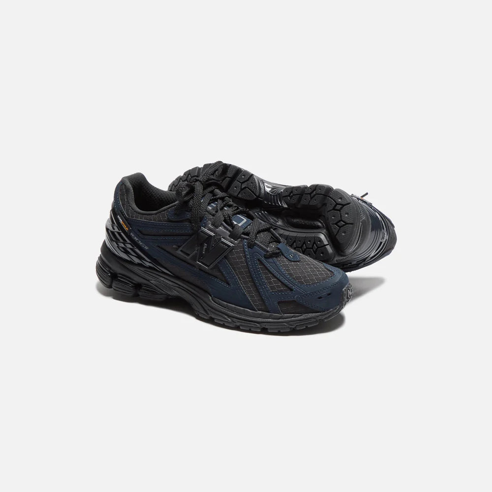 New Balance 1906R Cordura Outerspace