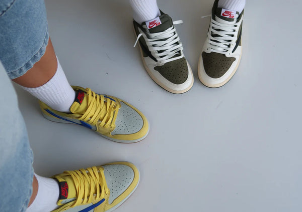<p>Nike <em>Travis Scott</em></p>