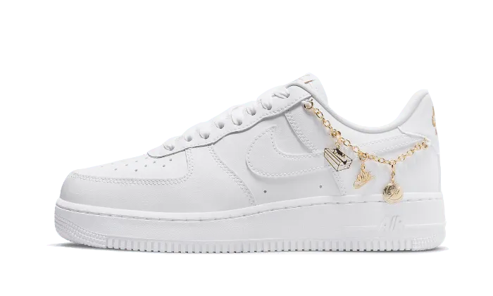 Air Force 1 Low LX Lucky Charms White - DD1525-100