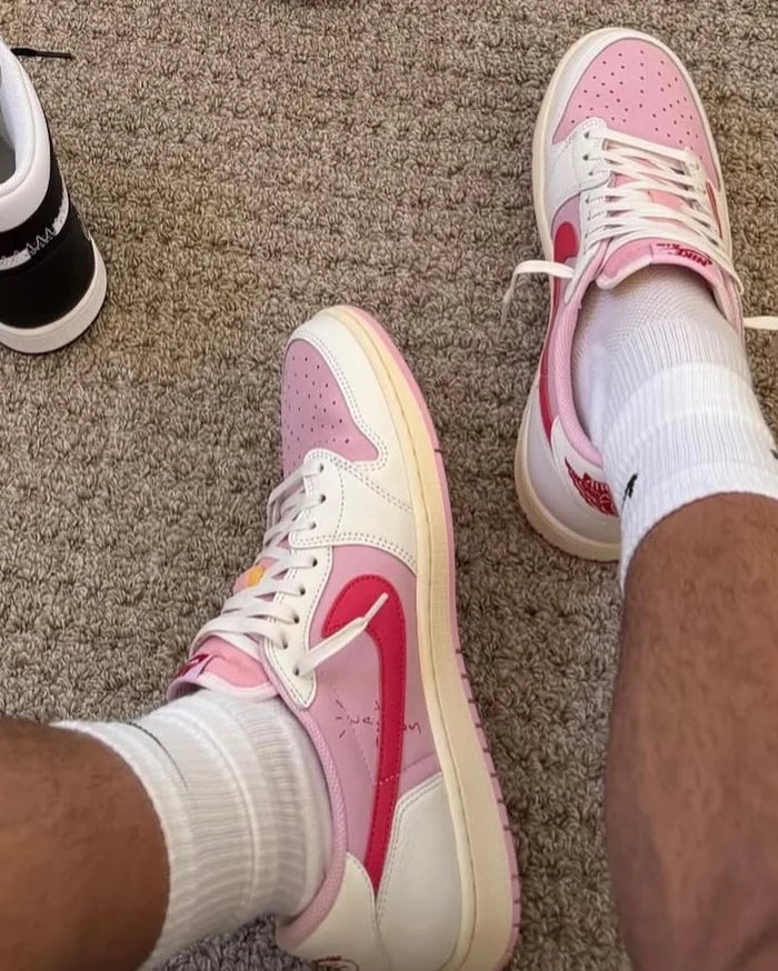 Air Jordan 1 Retro Low OG SP Travis Scott Sail Tropical Pink