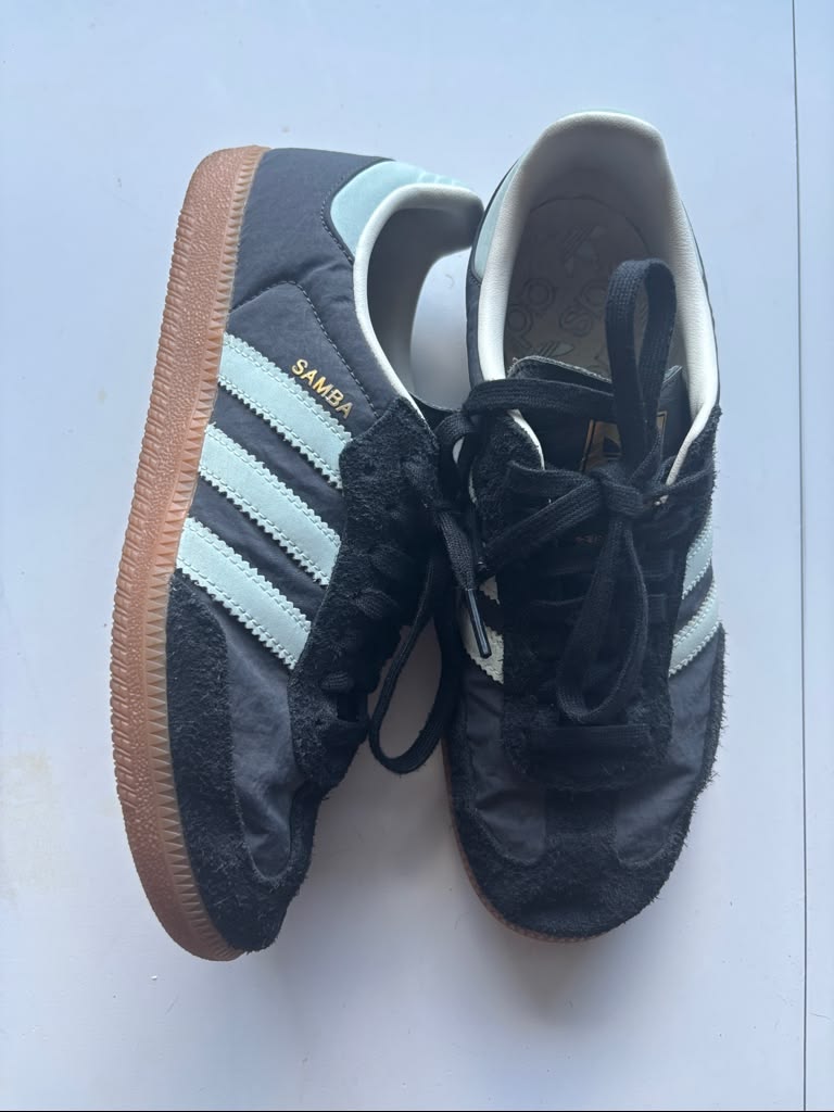 adidas Samba OG Carbon (Women's)