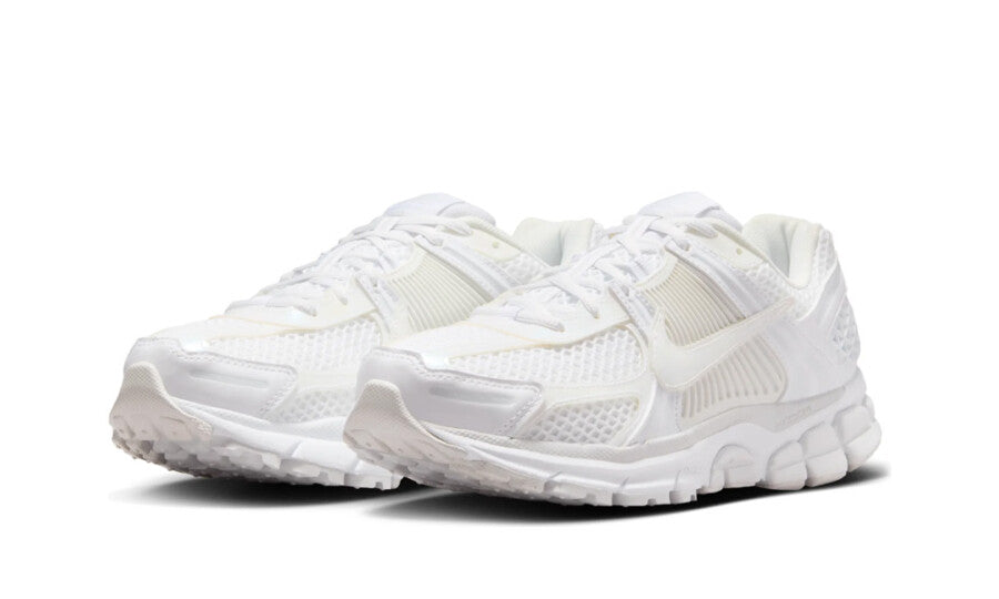 Nike Zoom Vomero 5 Triple White (Women's)