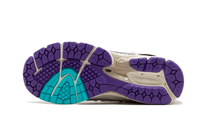 New Balance 1906R Charlotte Hornets