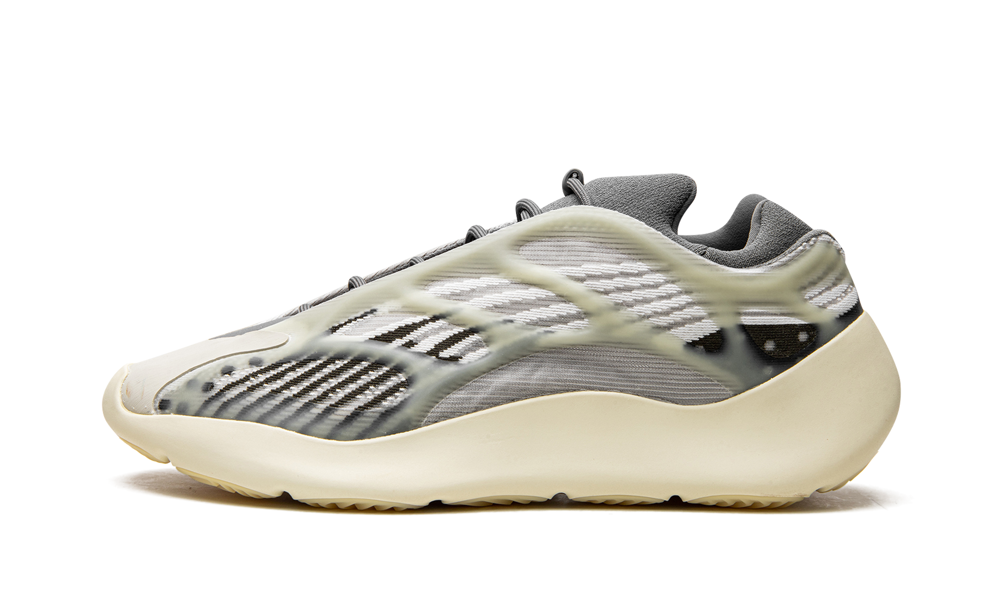 Adidas Yeezy 700 V3 Fade Salt - resellguru.app