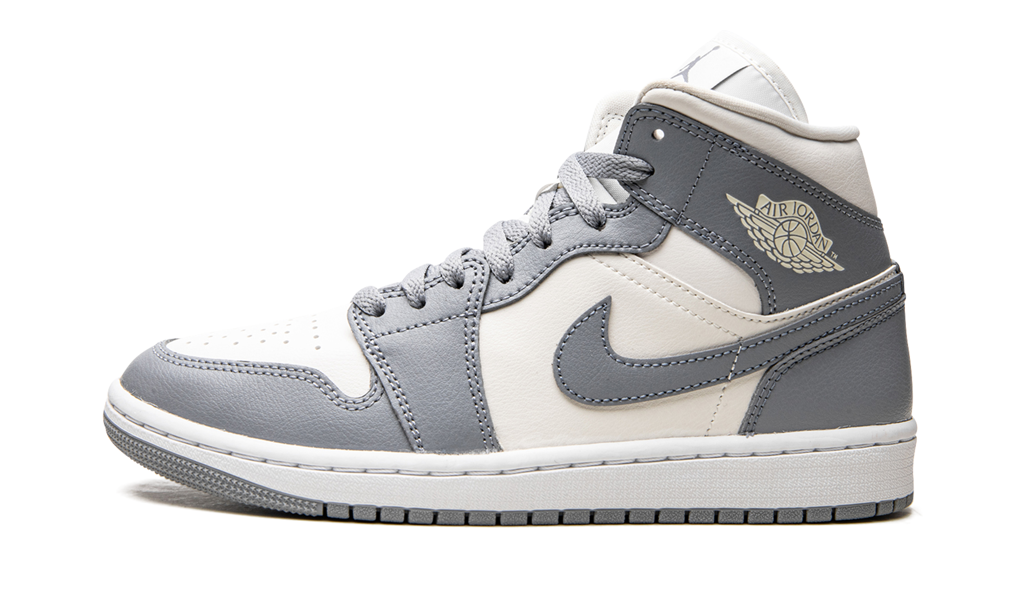 Air Jordan 1 Mid Stealth - resellguru.app
