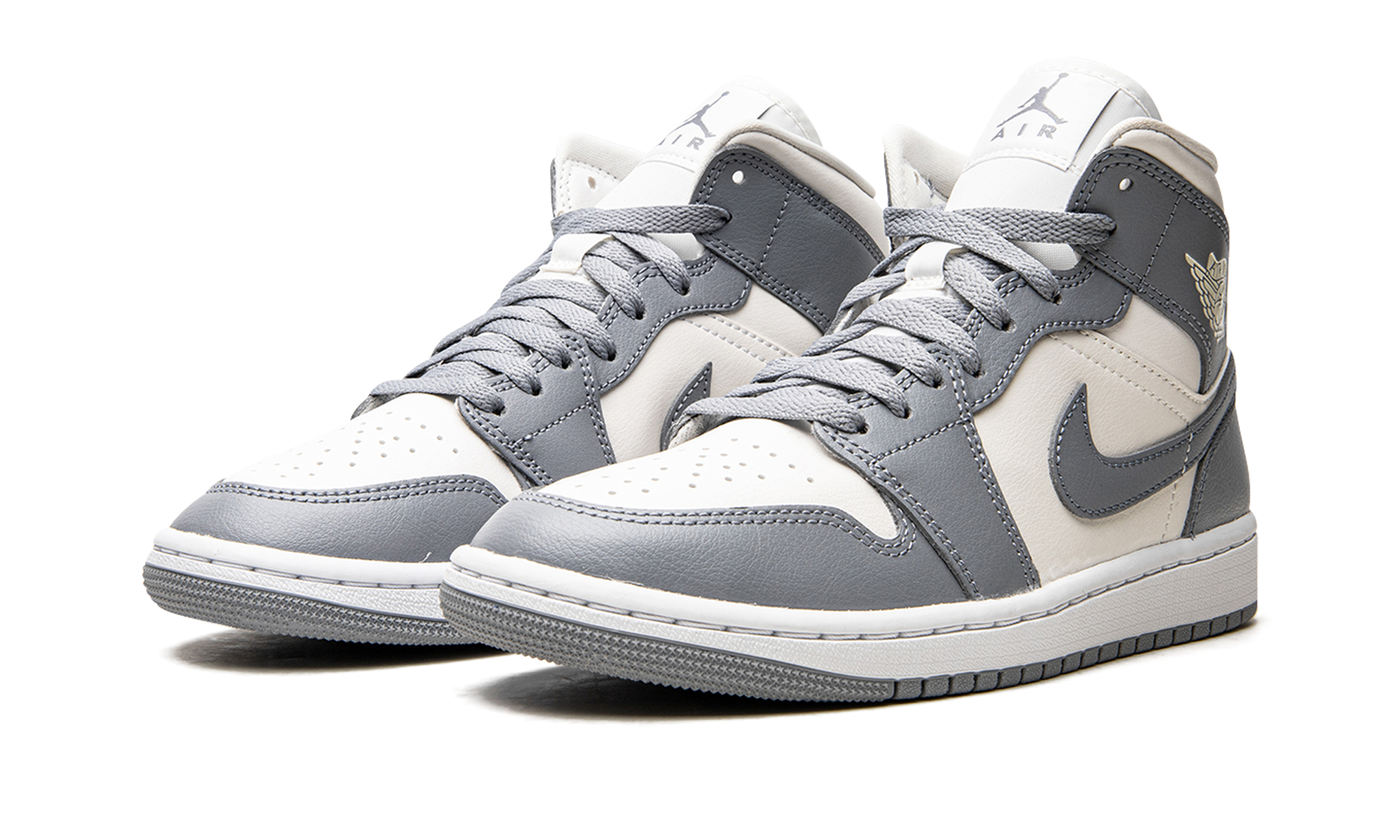 Air Jordan 1 Mid Stealth - resellguru.app