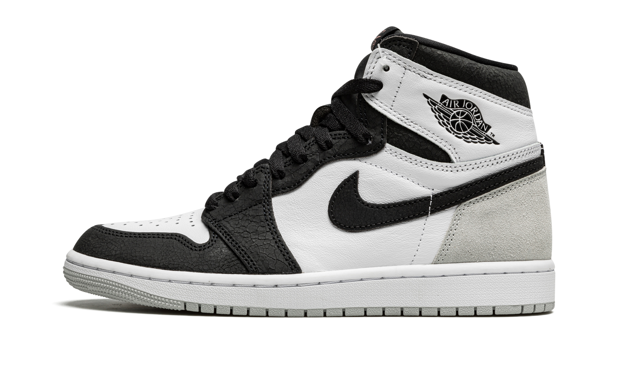 Air Jordan 1 Retro High OG Bleached Coral - resellguru.app