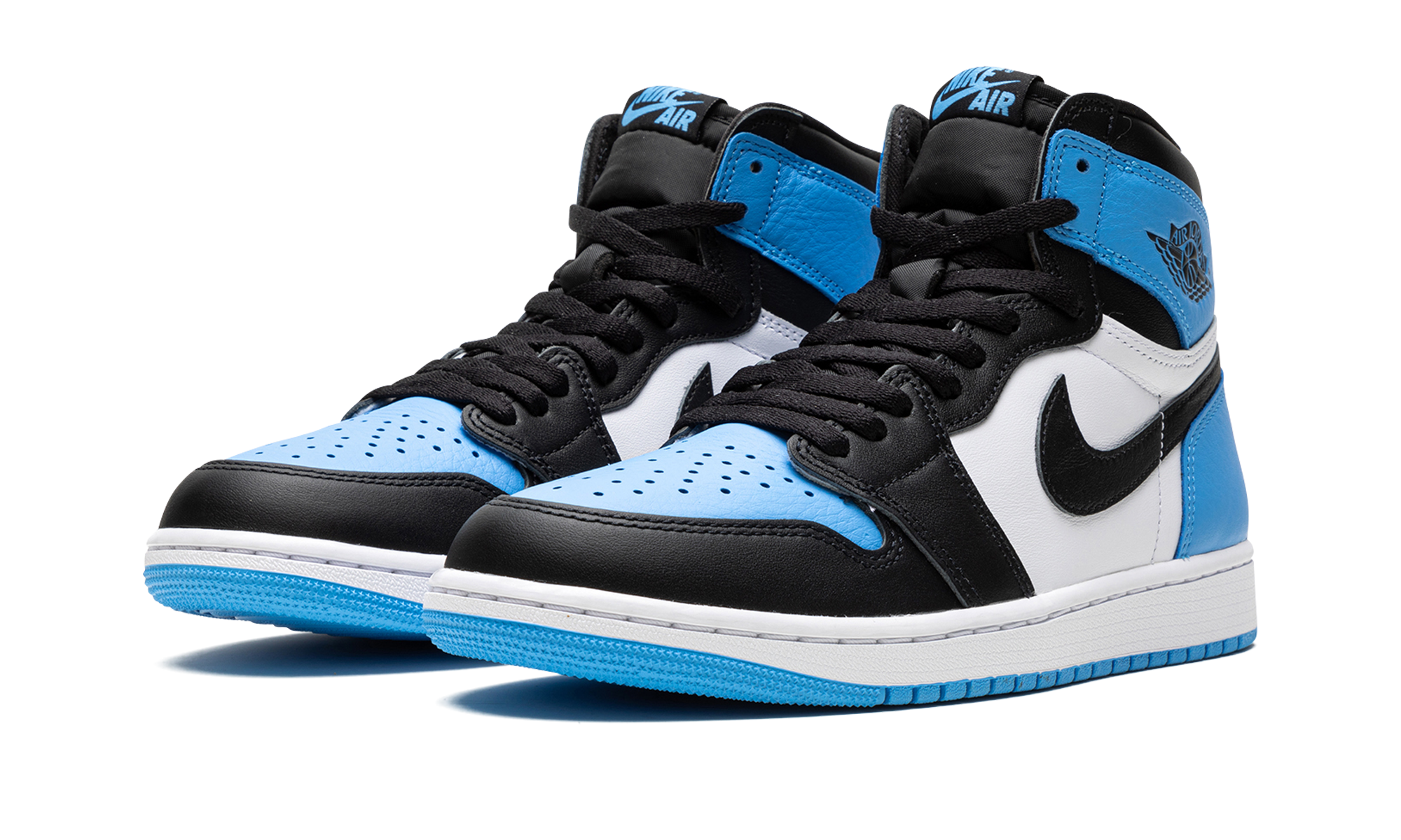 Air Jordan 1 Retro High OG UNC Toe - resellguru.app