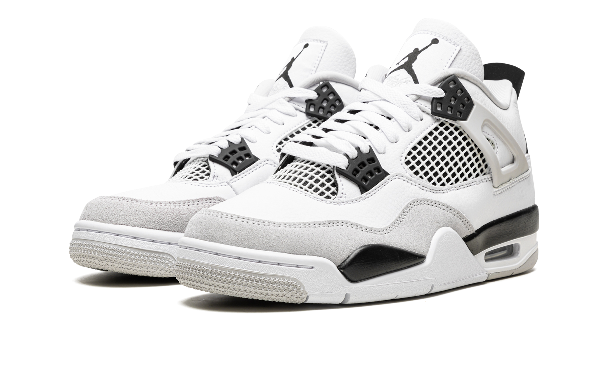 Air Jordan 4 Retro Military Black - resellguru.app