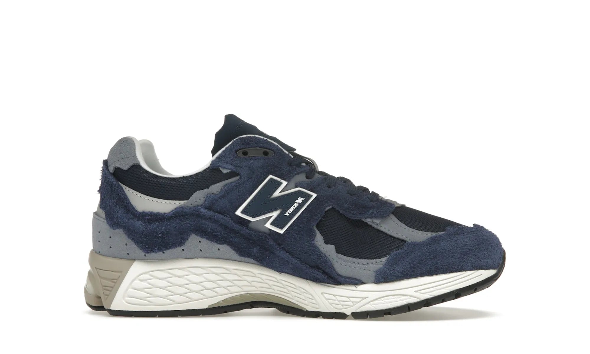 New Balance 2002R Protection Pack Navy Grey - resellguru.app