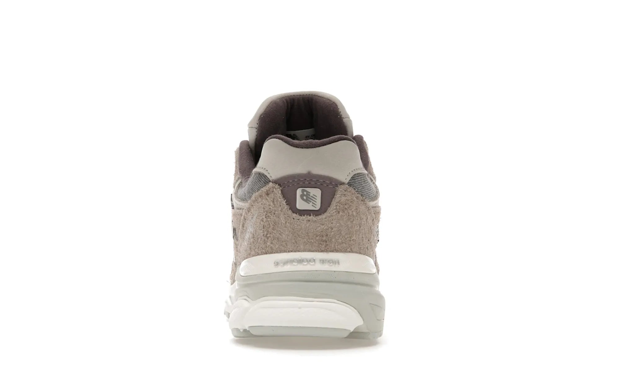 New Balance 990v3 MiUSA Levi's Elephant Skin - resellguru.app