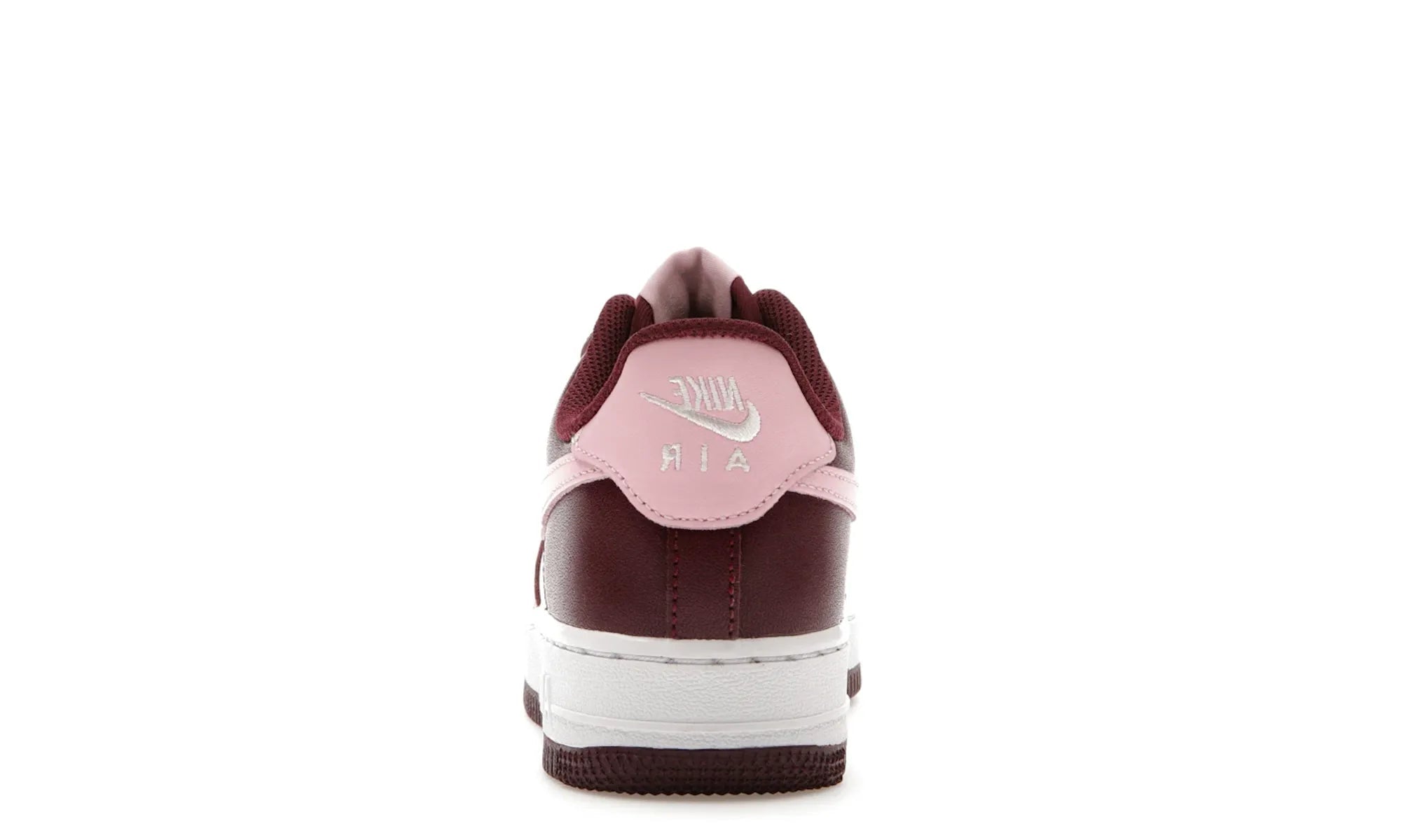 Nike Air Force 1 Low '07 Valentineâs Day (2023) - resellguru.app