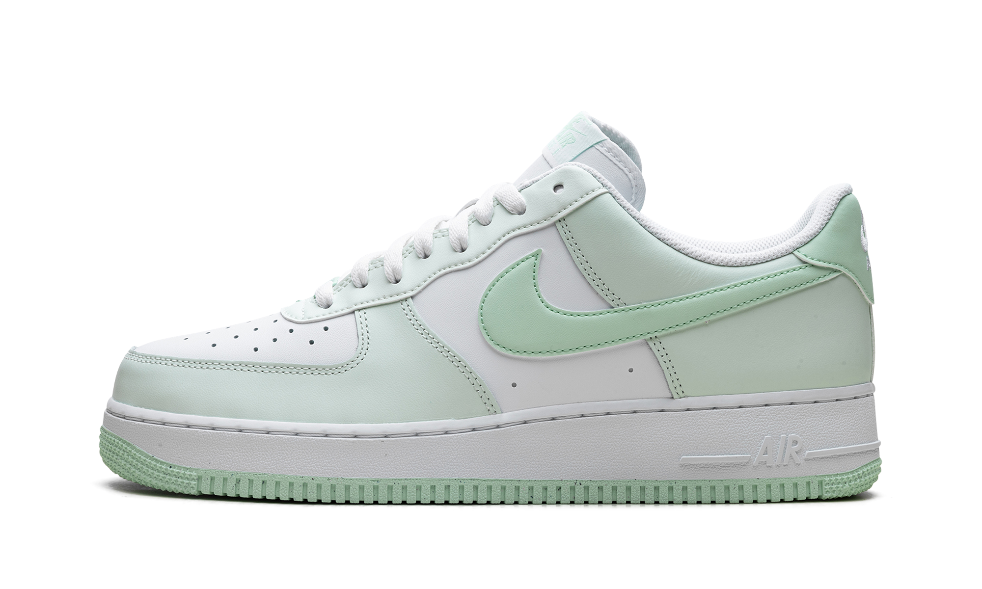 Nike Air Force 1 Low '07 Mint Foam - resellguru.app