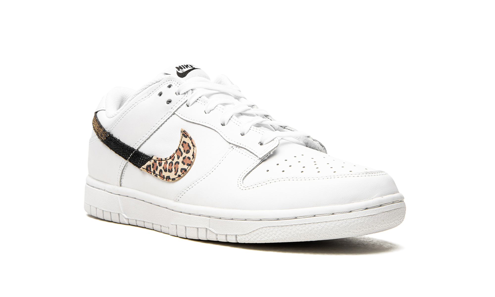 Nike Dunk Low SE Primal White - resellguru.app