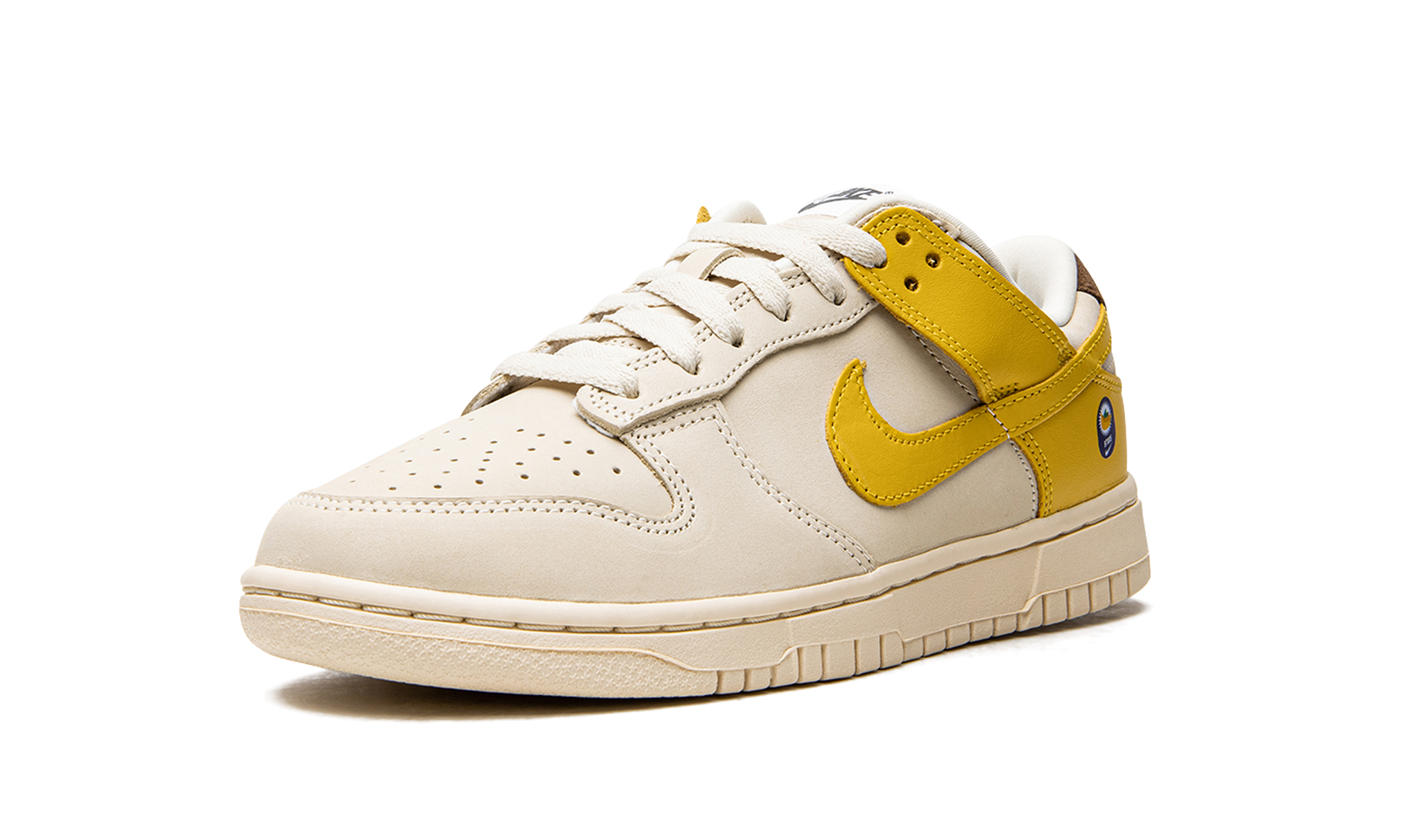 Nike Dunk Low LX Banana - resellguru.app