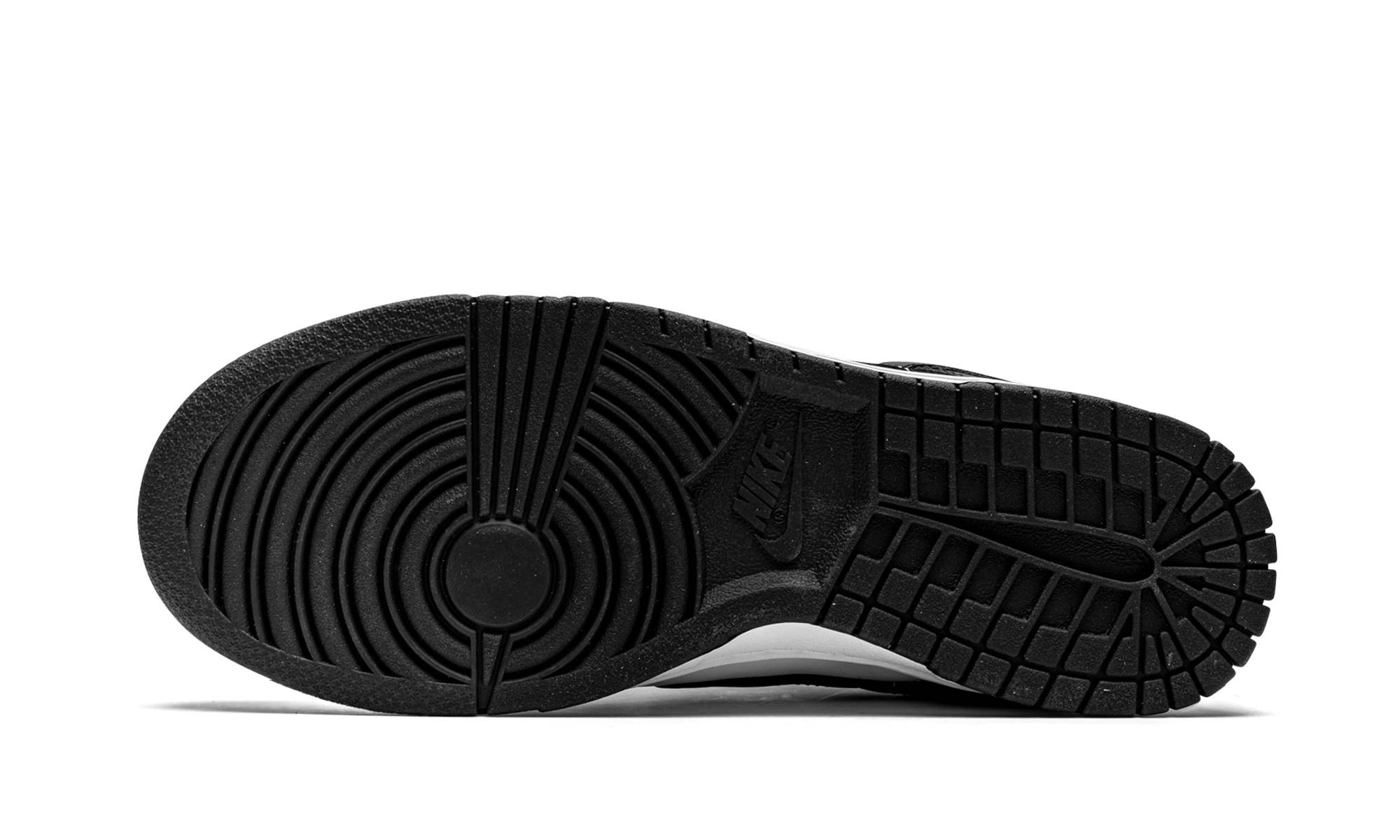 Nike Dunk Low Retro White Black Panda - resellguru.app