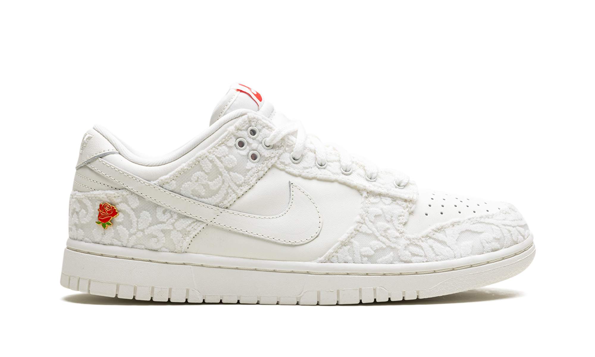 Nike Dunk Low Give Her Flowers - resellguru.app