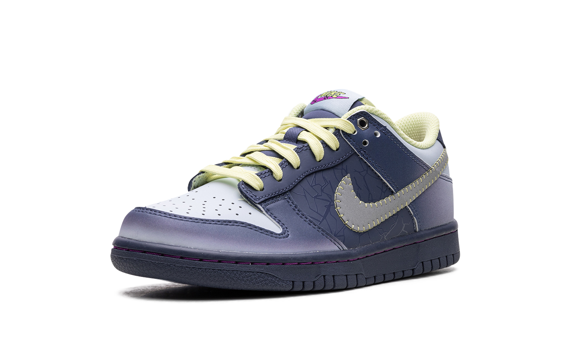 Nike Dunk Low Halloween I Am Fearless - resellguru.app